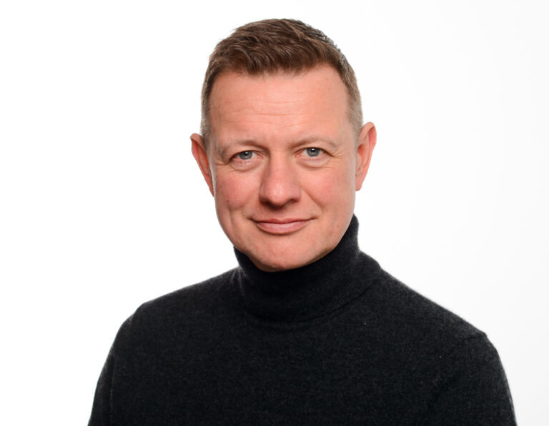 Dr. Martin Kramer